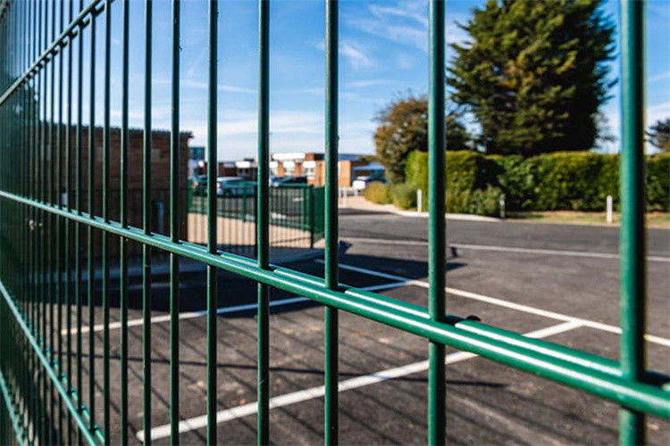 Powder Coated  Twin Wire Mesh Fencing Manufactory And Welded Wire Fence